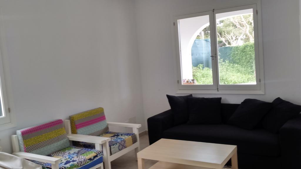 Grupoandria Villa Dora Cala'N Blanes  Zimmer foto