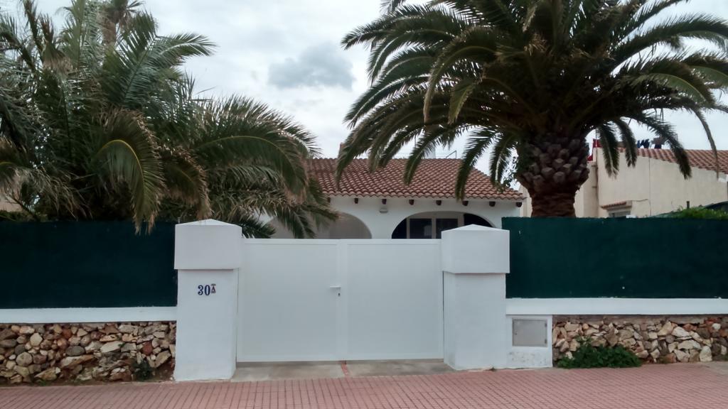 Grupoandria Villa Dora Cala'N Blanes  Zimmer foto